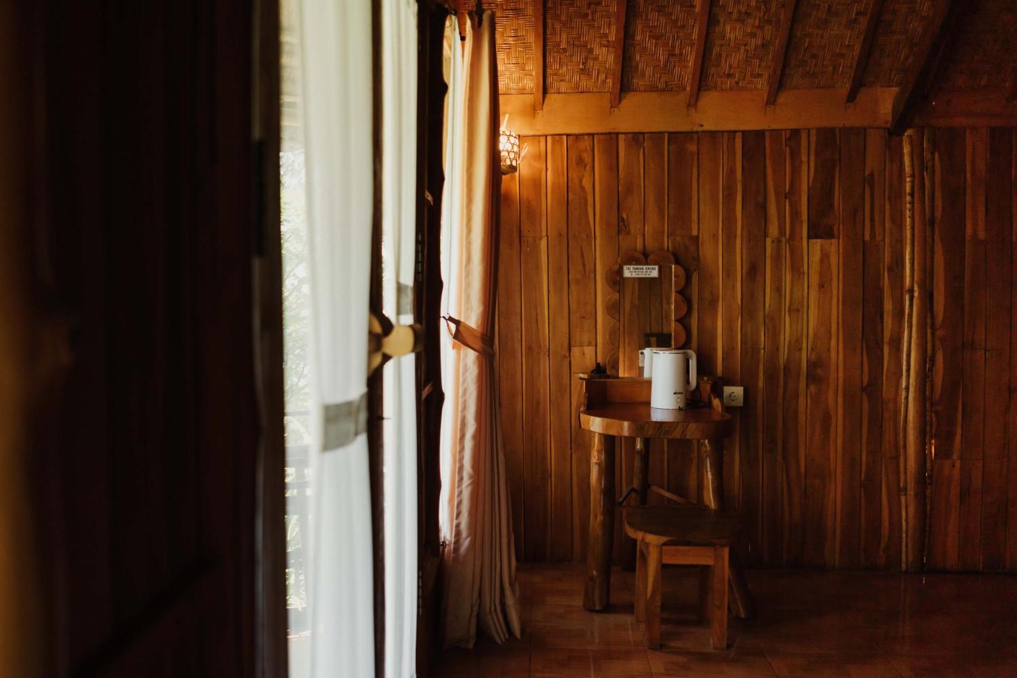 The Tamban Jukung Otel Batumadeg Dış mekan fotoğraf